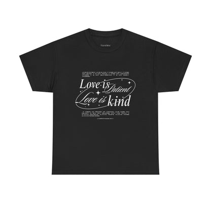 Camiseta unisex de algodón inspiradora "El amor es paciente, el amor es bondadoso". 